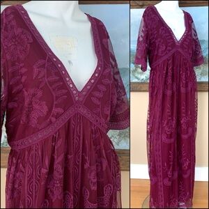 NWT Maroon Lace Overlay Maxi Dress | Flutter Sleeve V-Neck Full Length Gown
